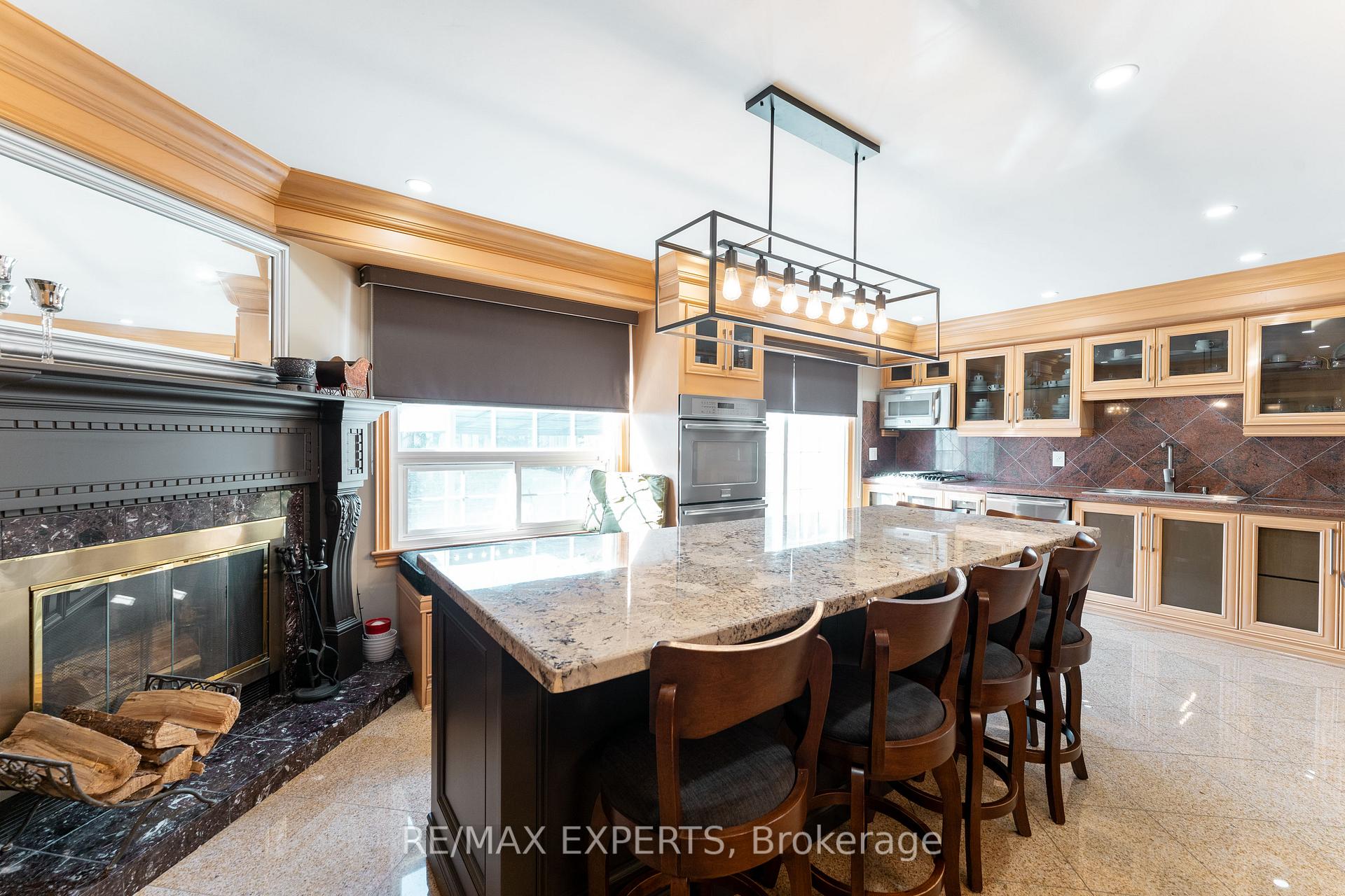 Photo 9 of 40 Large Crescent, Ajax, Central West — HOMEH