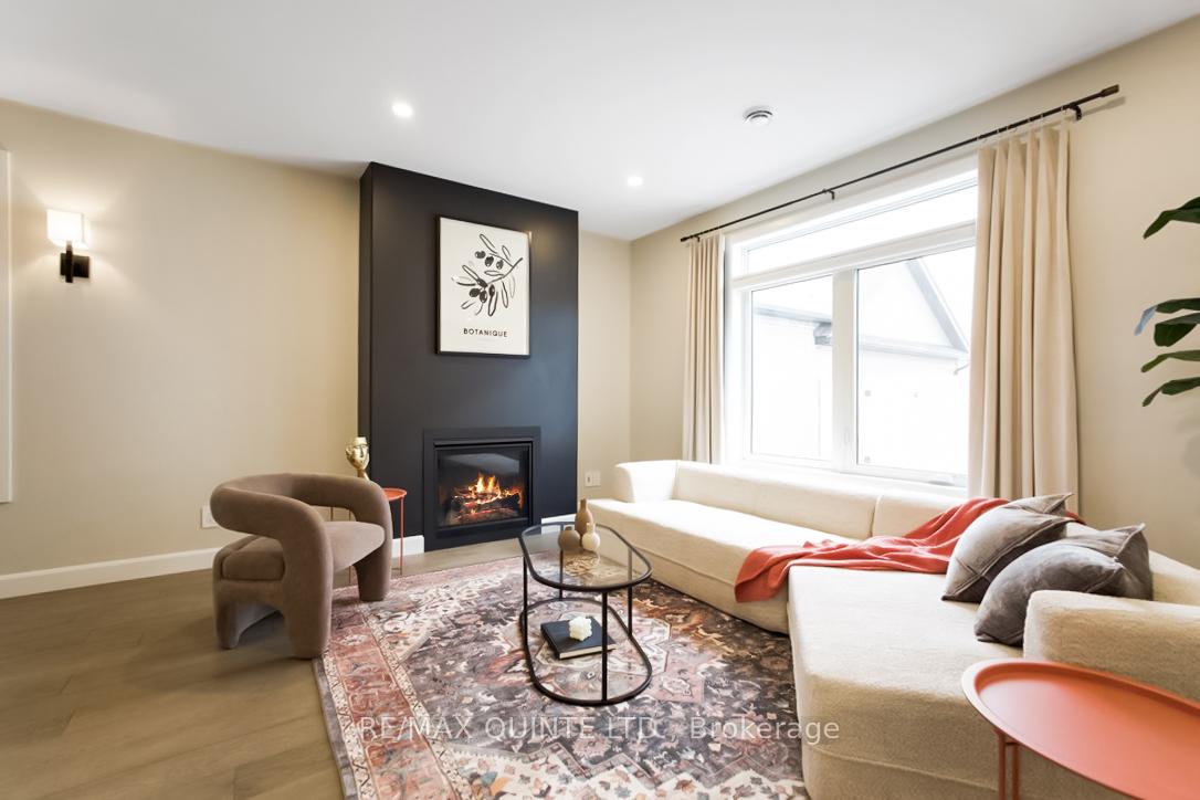 Photo 9 of 88A Riverstone Way, Belleville, Thurlow Ward — HOMEH