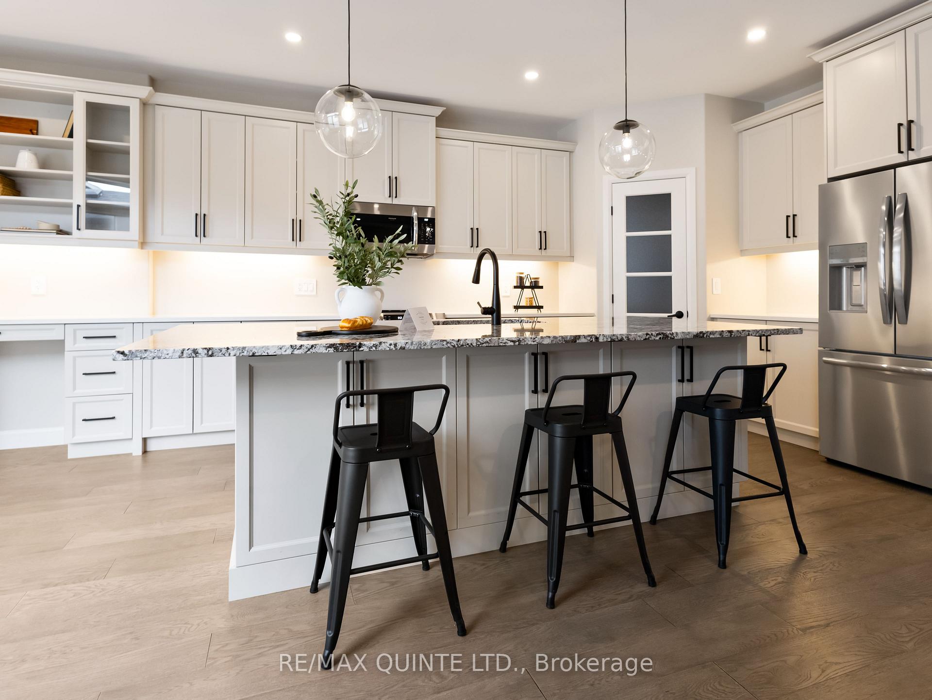 Photo 18 of 88A Riverstone Way, Belleville, Thurlow Ward — HOMEH