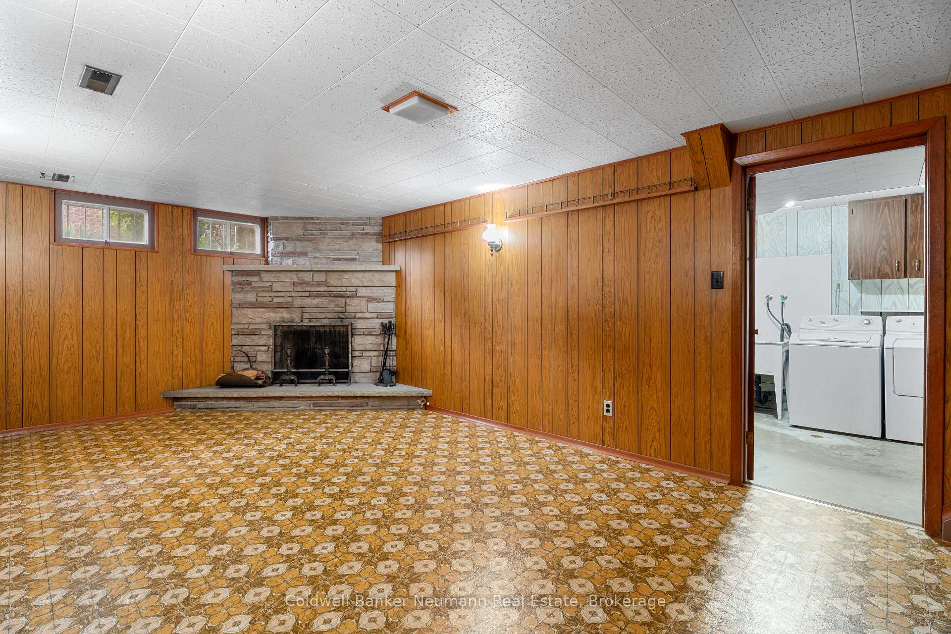 Photo 34 of 54 Glenburnie Drive, Guelph, Grange Road — HOMEH