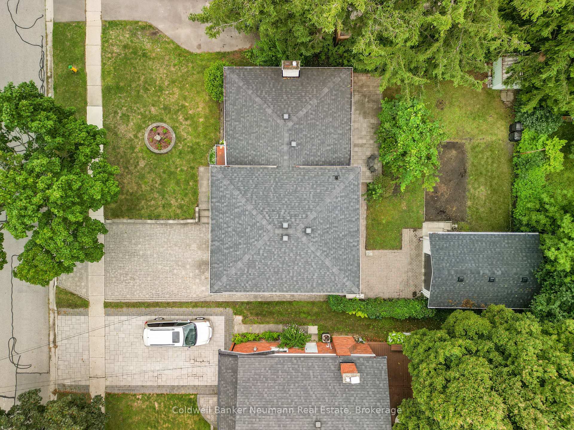Photo 38 of 54 Glenburnie Drive, Guelph, Grange Road — HOMEH