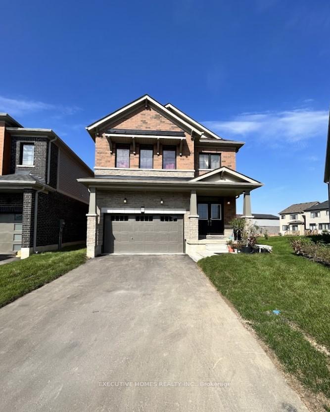 Front of 33 Wintergreen Crescent