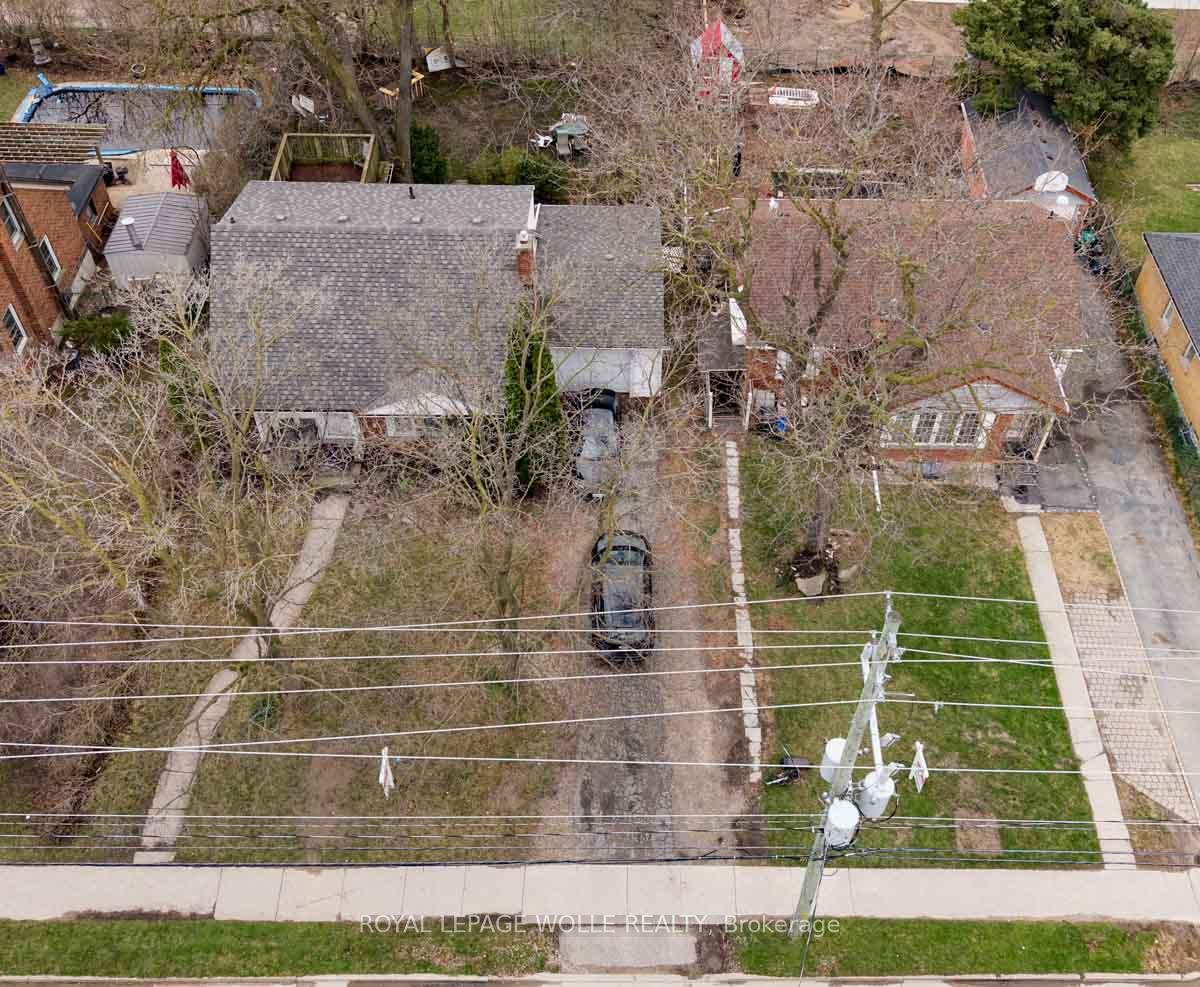 Photo 8 of 289 Albert Street, Waterloo, Beechwood/University — HOMEH