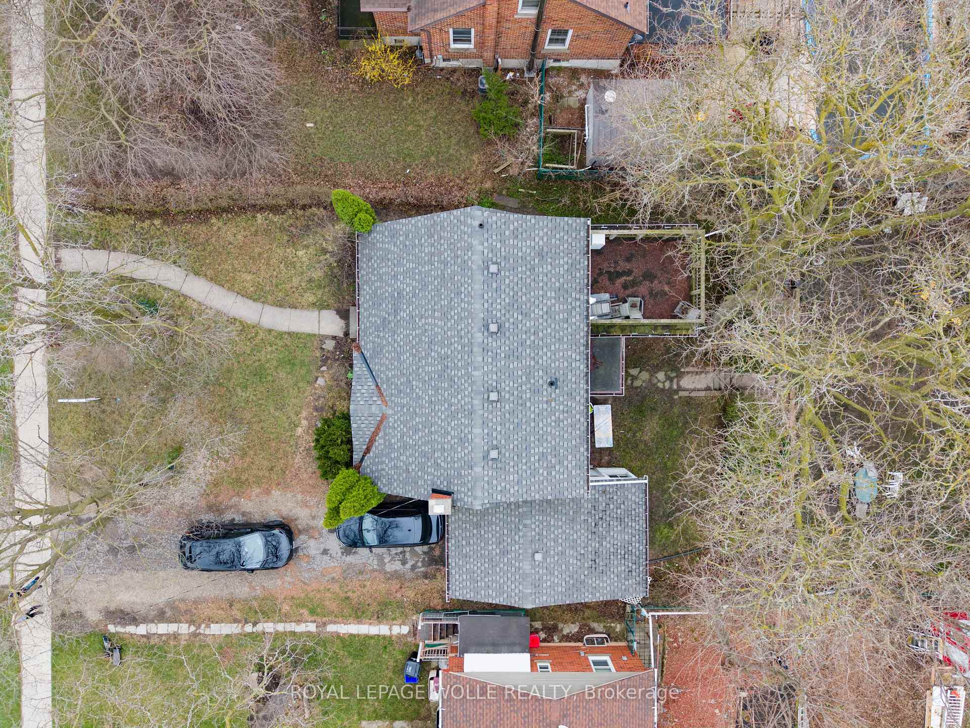 Photo 10 of 289 Albert Street, Waterloo, Beechwood/University — HOMEH