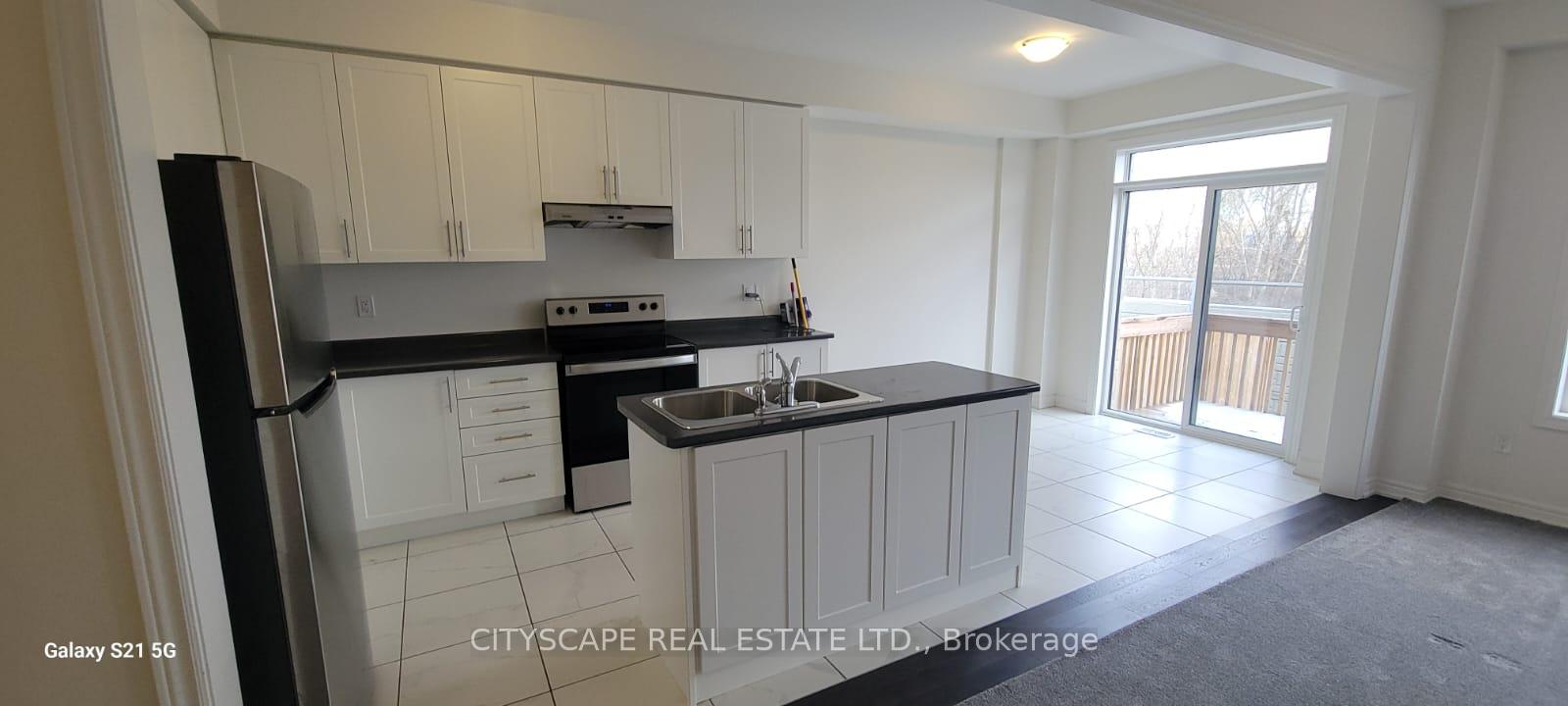 Photo 7 of Unit 10, 166 Deerpath Drive, Guelph, Willow West/Sugarbush/West Acres — HOMEH