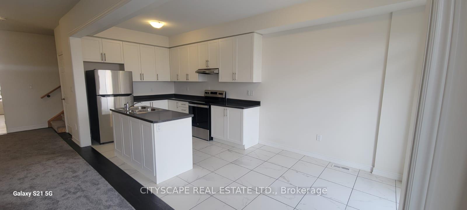 Photo 8 of Unit 10, 166 Deerpath Drive, Guelph, Willow West/Sugarbush/West Acres — HOMEH