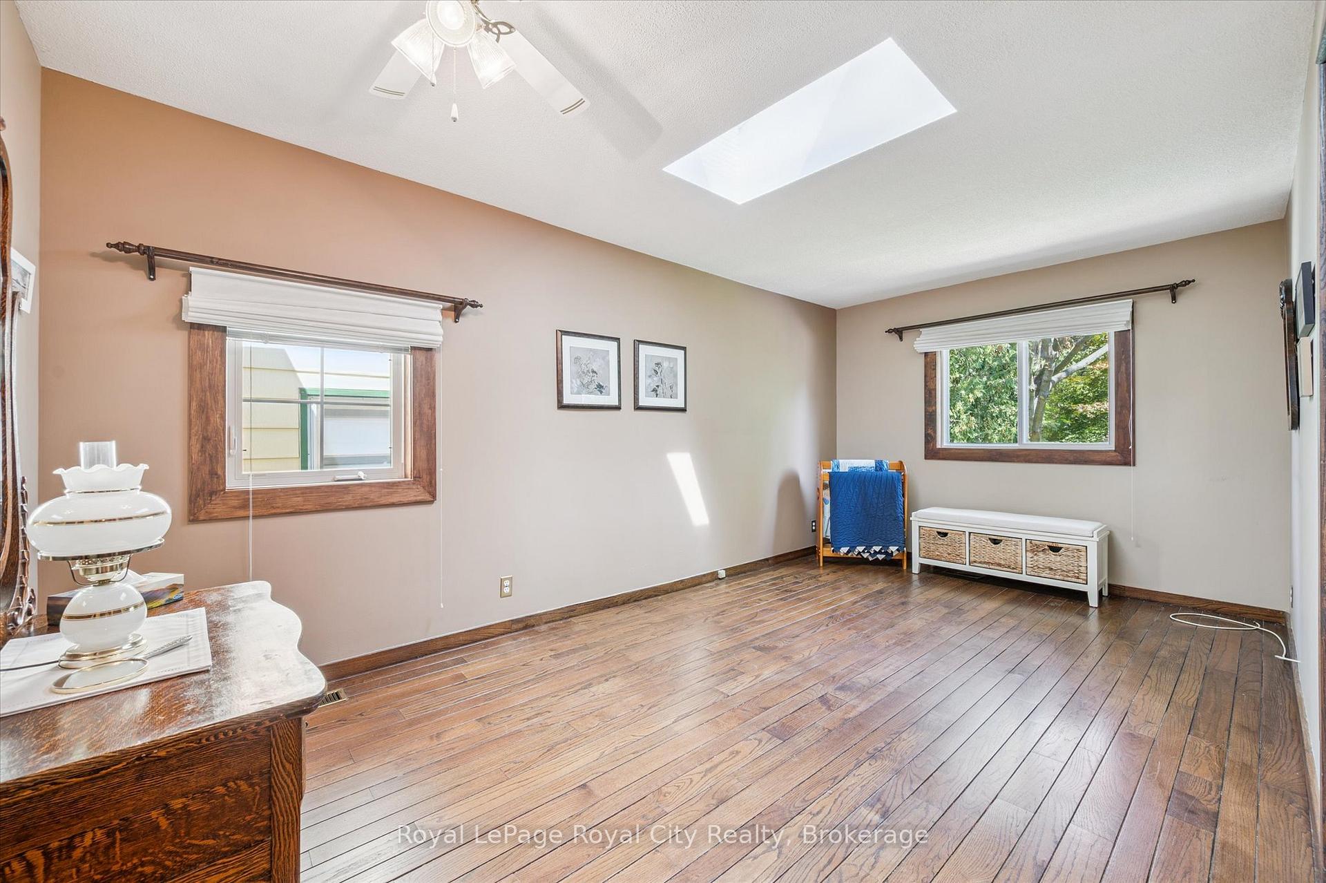 Photo 14 of 139 Dublin Street N, Guelph, Downtown — HOMEH