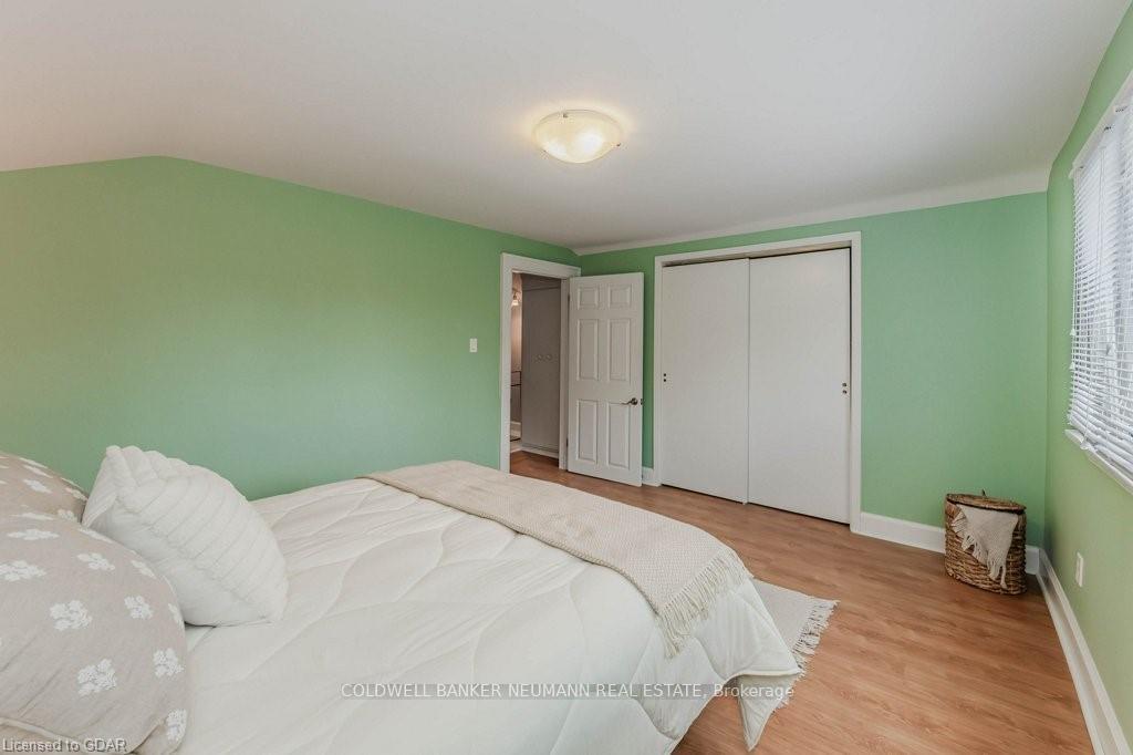 Photo 11 of 100 Hayes Avenue, Guelph, St. Patrick's Ward — HOMEH