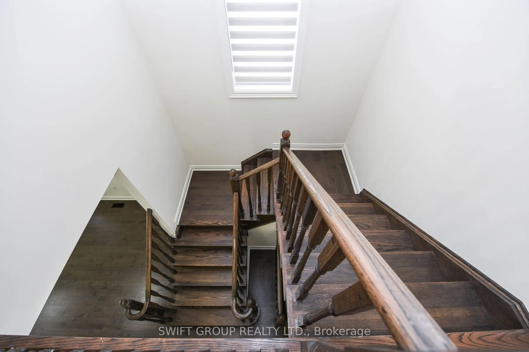 Photo 14 of Unit Upper, 24 Dotchson Avenue, Caledon, Rural Caledon — HOMEH
