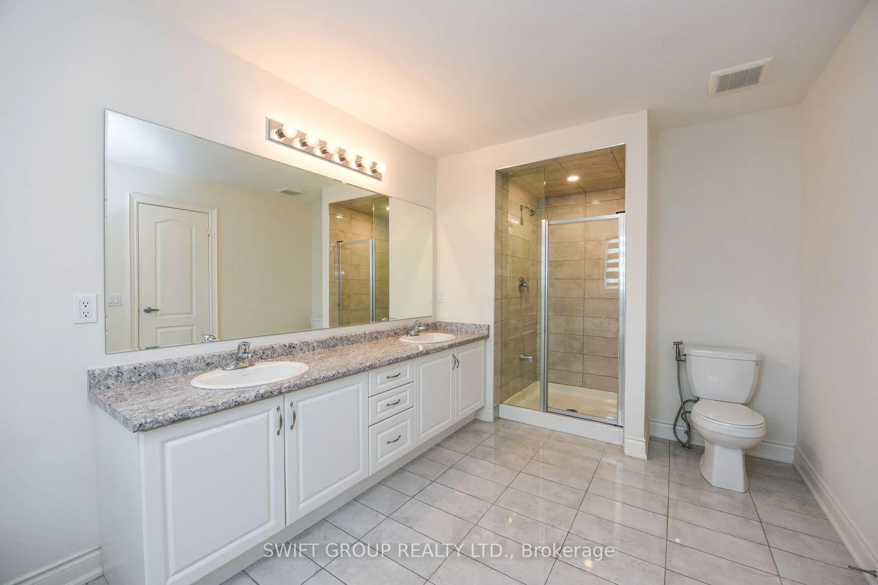 Photo 18 of Unit Upper, 24 Dotchson Avenue, Caledon, Rural Caledon — HOMEH