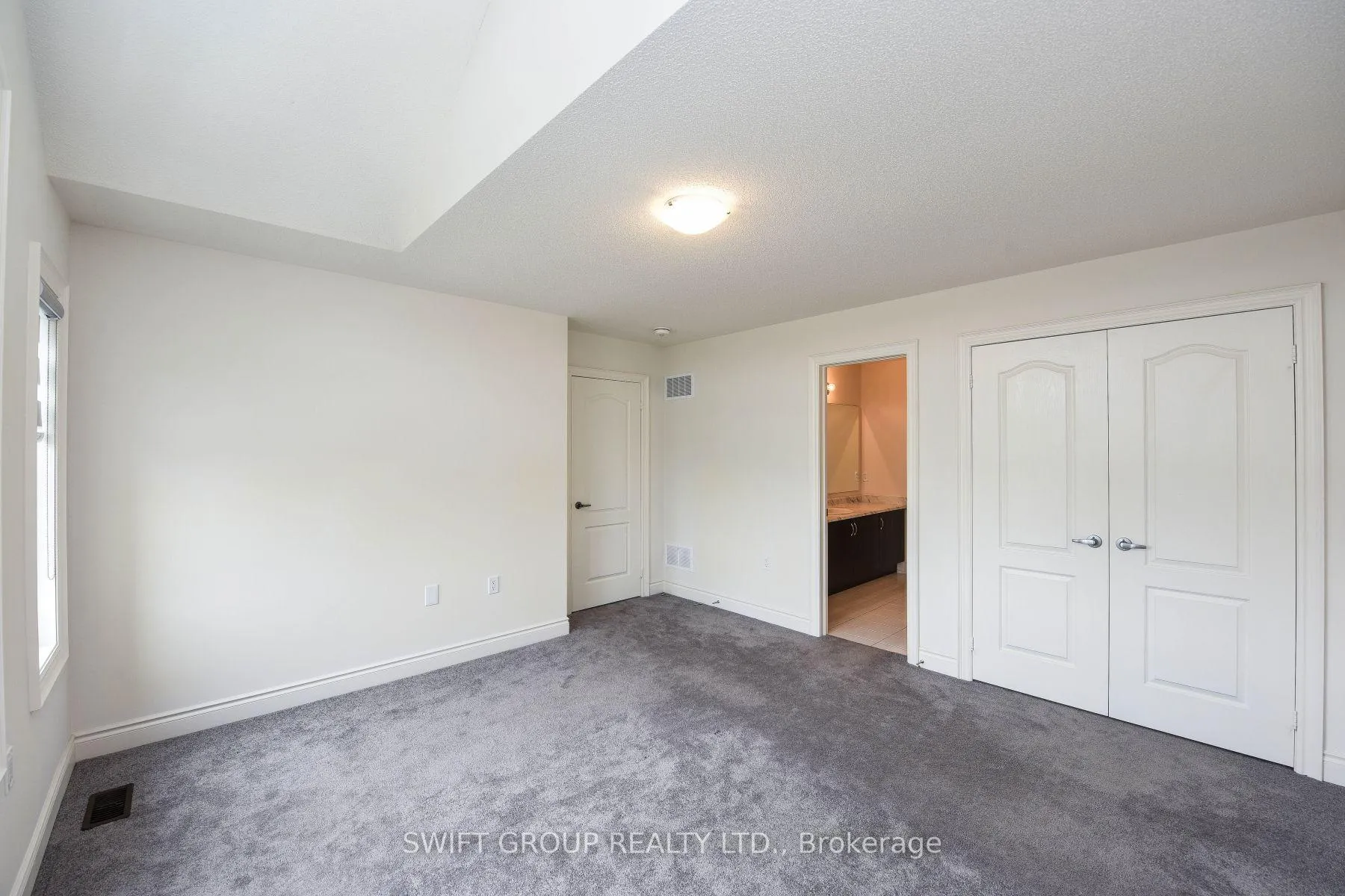 Photo 22 of Unit Upper, 24 Dotchson Avenue, Caledon, Rural Caledon — HOMEH