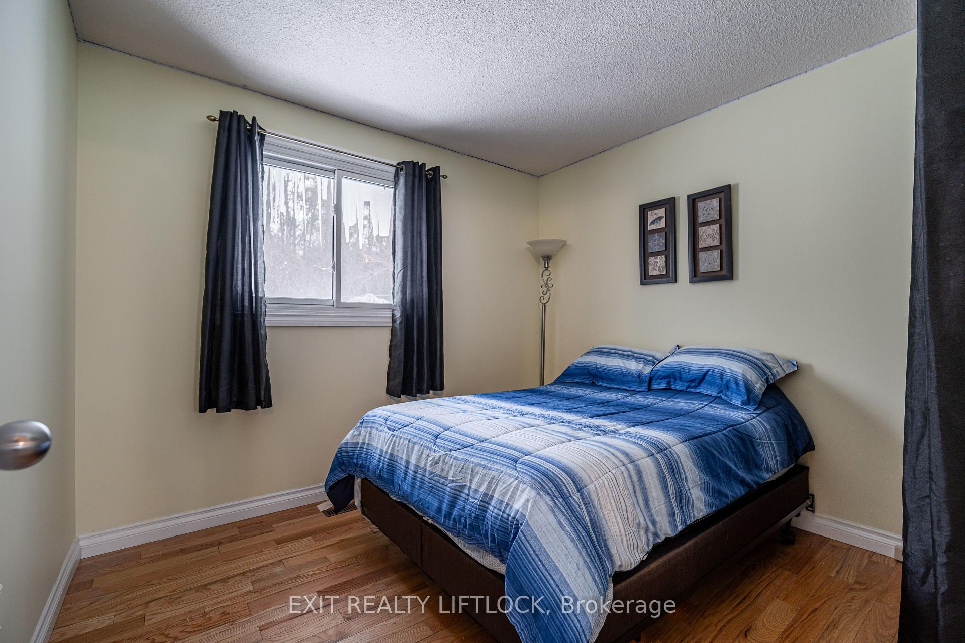 Photo 15 of 949 Golfview Road, Peterborough, Otonabee Ward 1 — HOMEH