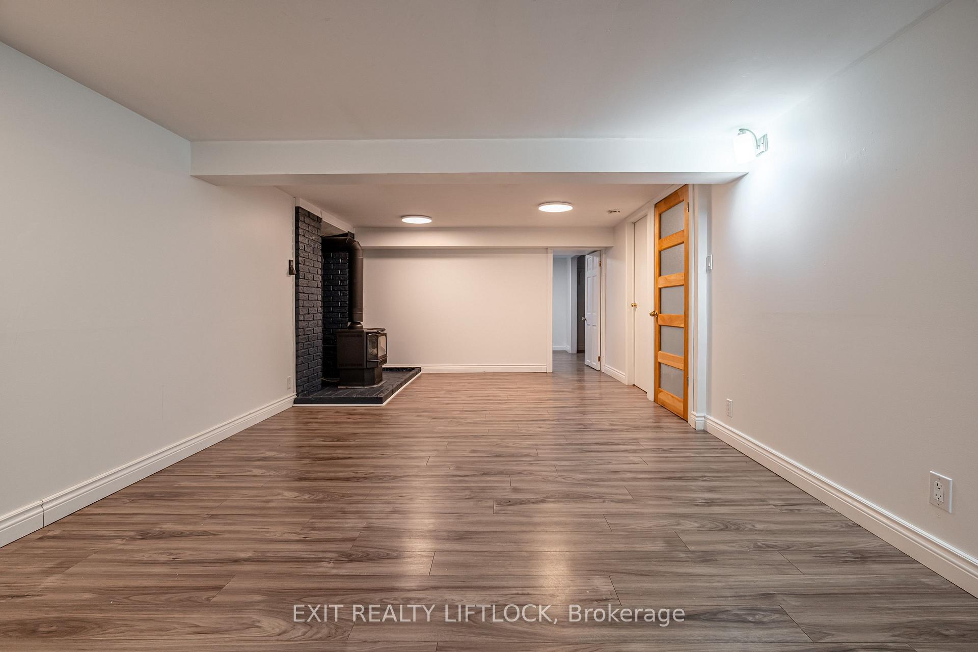 Photo 19 of 949 Golfview Road, Peterborough, Otonabee Ward 1 — HOMEH