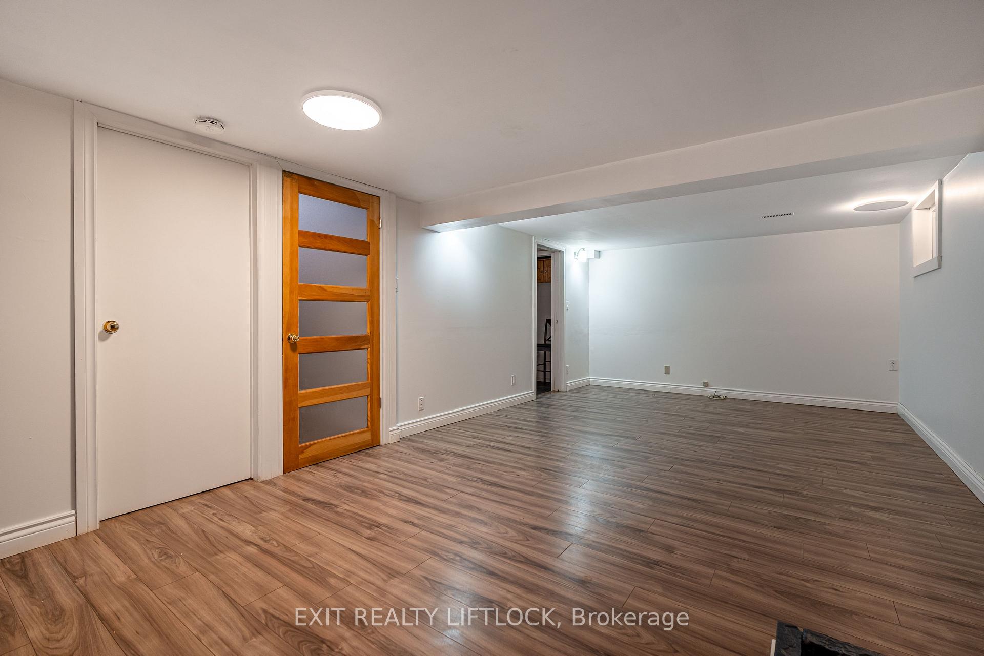 Photo 21 of 949 Golfview Road, Peterborough, Otonabee Ward 1 — HOMEH
