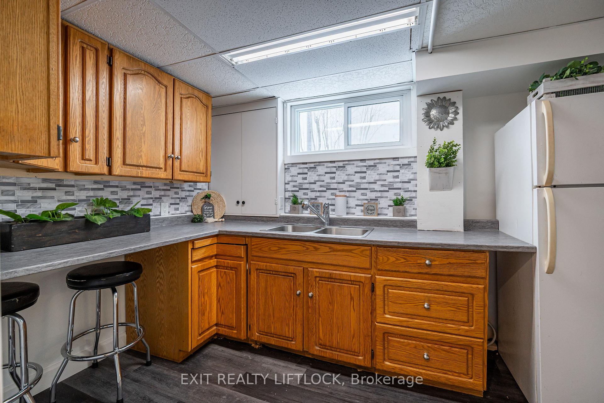Photo 24 of 949 Golfview Road, Peterborough, Otonabee Ward 1 — HOMEH