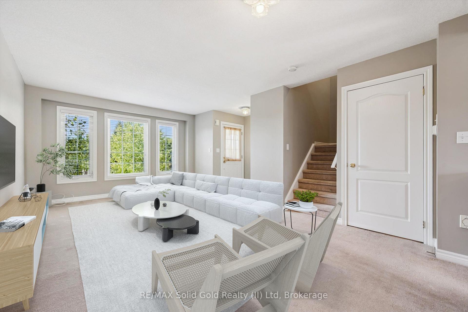 Photo 10 of 543 Victoria Road N, Guelph, Victoria North — HOMEH