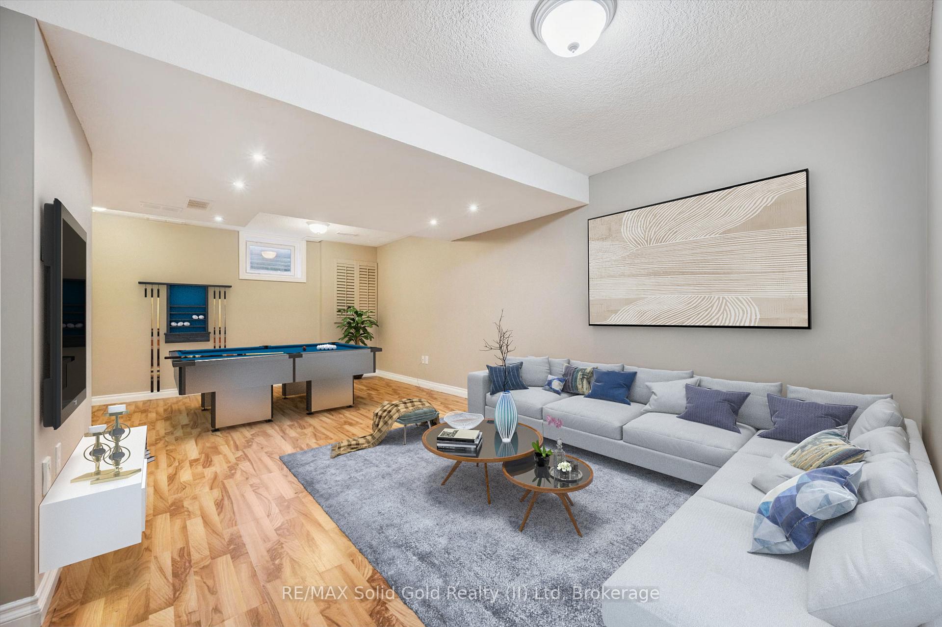 Photo 34 of 543 Victoria Road N, Guelph, Victoria North — HOMEH
