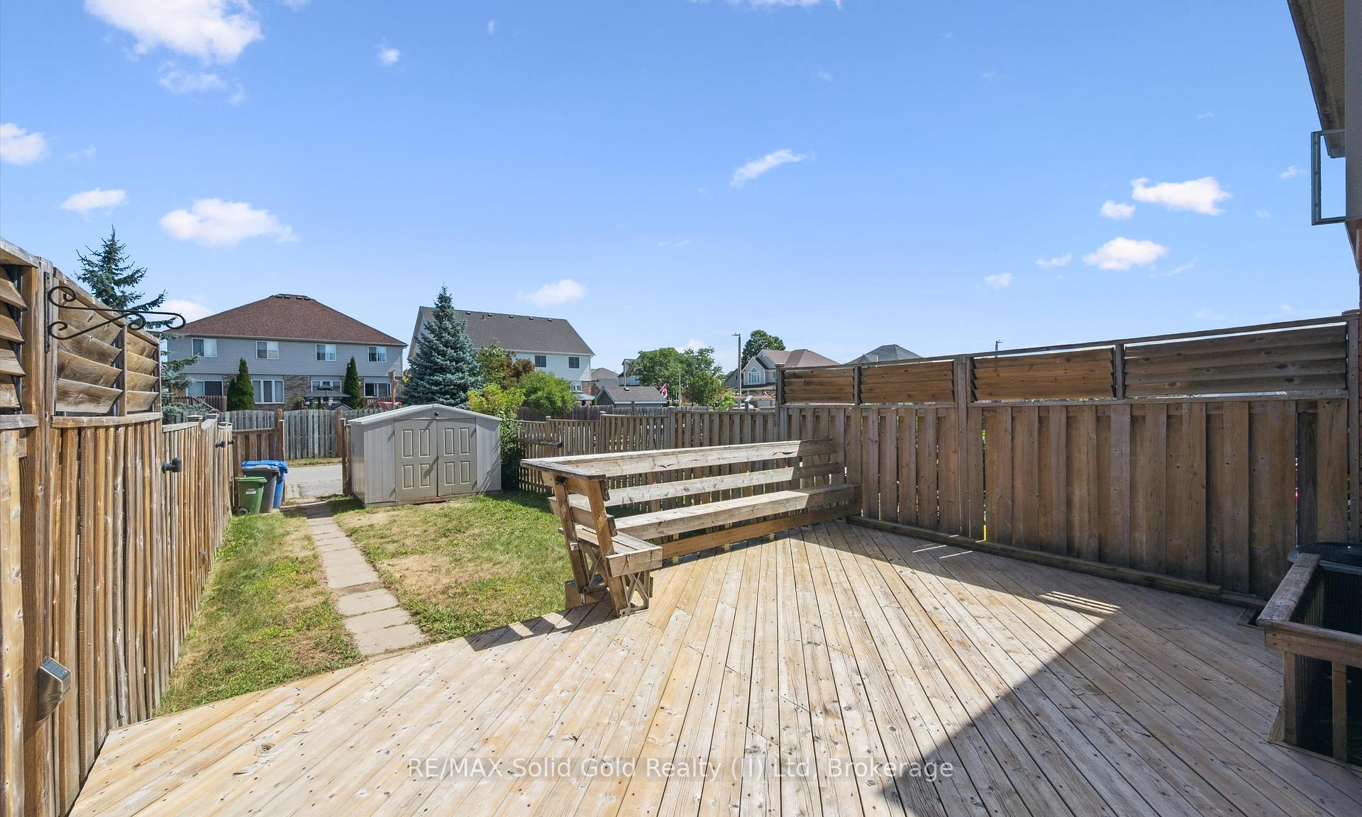 Photo 41 of 543 Victoria Road N, Guelph, Victoria North — HOMEH