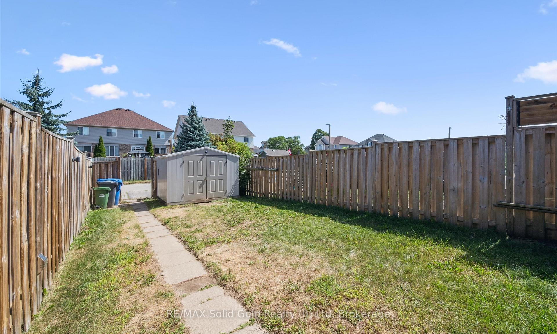 Photo 42 of 543 Victoria Road N, Guelph, Victoria North — HOMEH