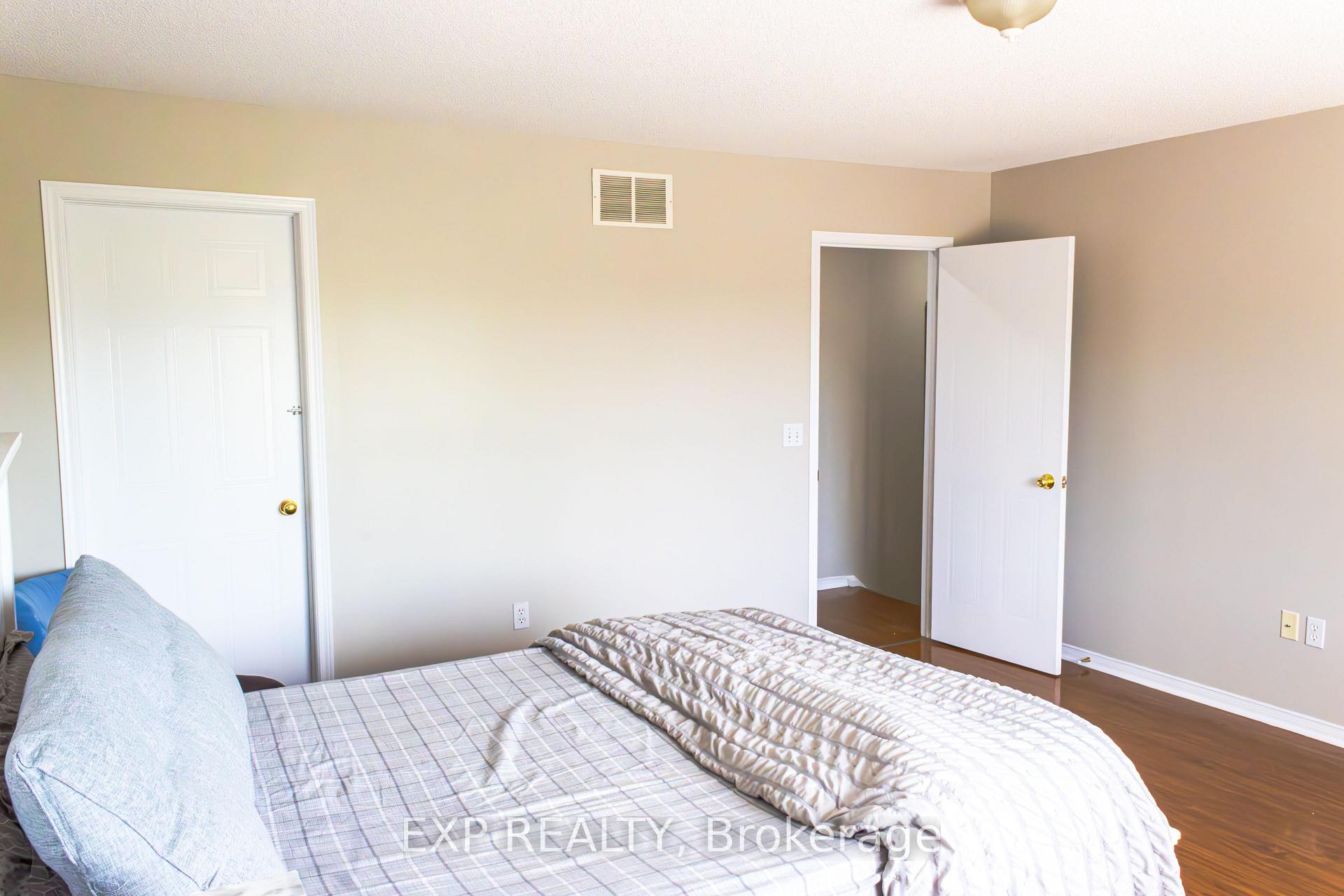Photo 13 of 20 Curzon Crescent, Guelph, Willow West/Sugarbush/West Acres — HOMEH