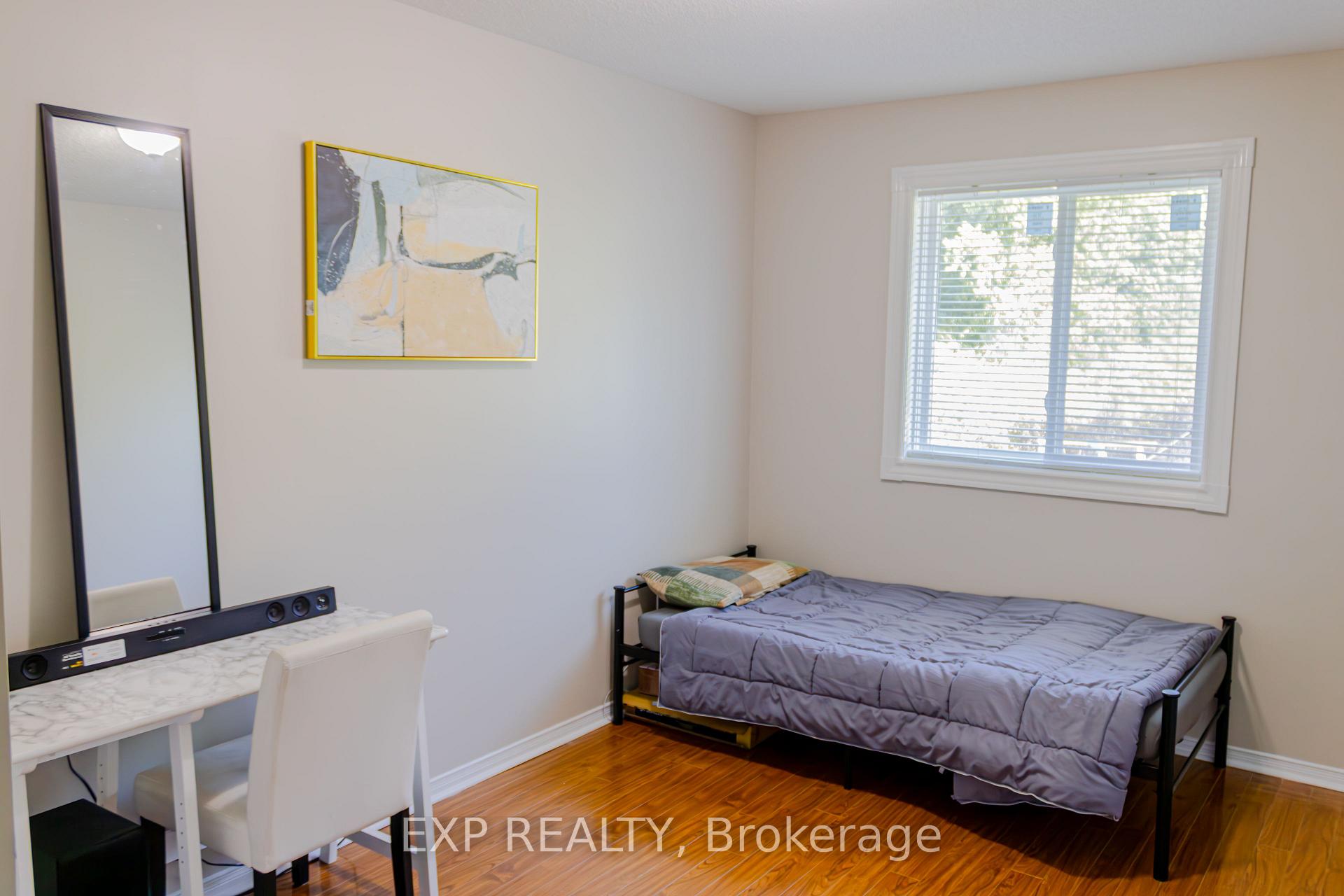 Photo 22 of 20 Curzon Crescent, Guelph, Willow West/Sugarbush/West Acres — HOMEH