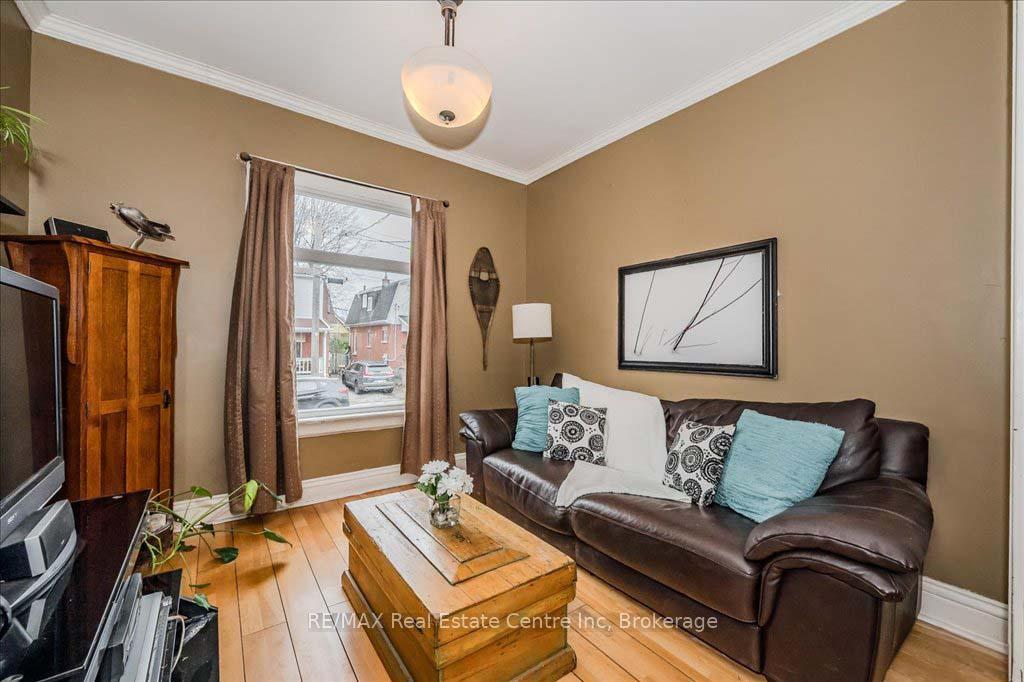 Photo 6 of 265 London Road W, Guelph, Exhibition Park — HOMEH
