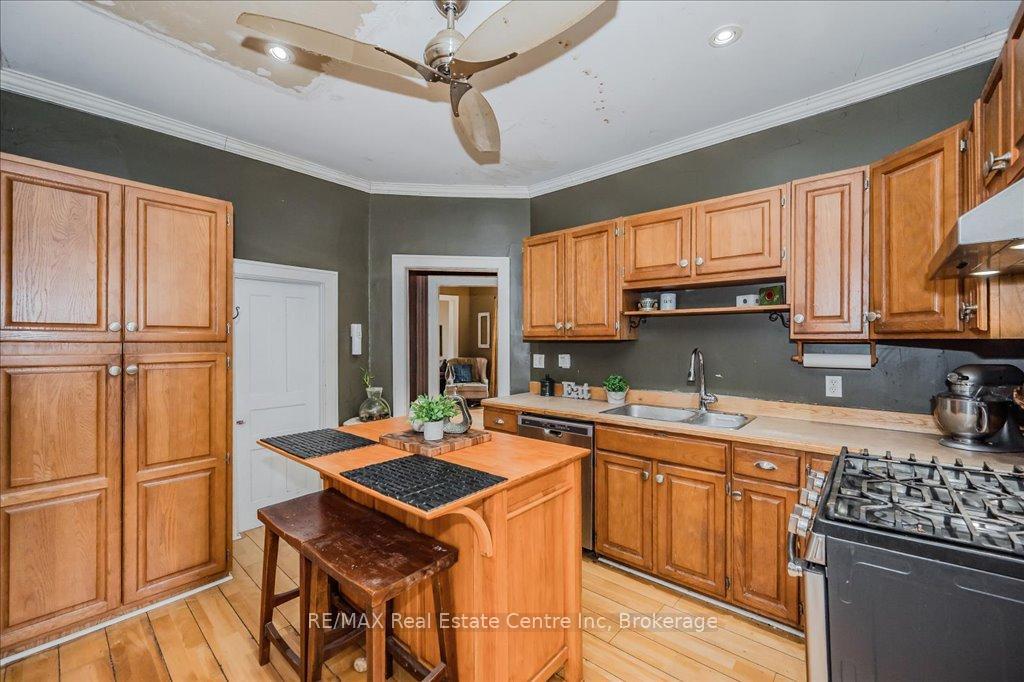 Photo 10 of 265 London Road W, Guelph, Exhibition Park — HOMEH