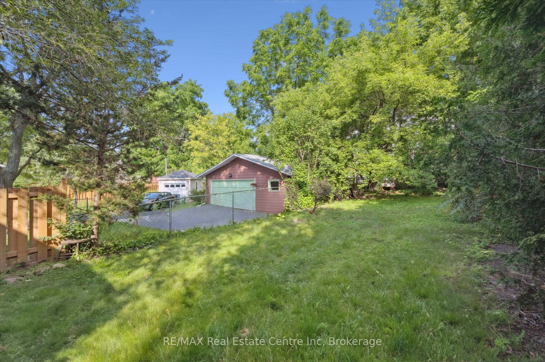 Photo 25 of 265 London Road W, Guelph, Exhibition Park — HOMEH