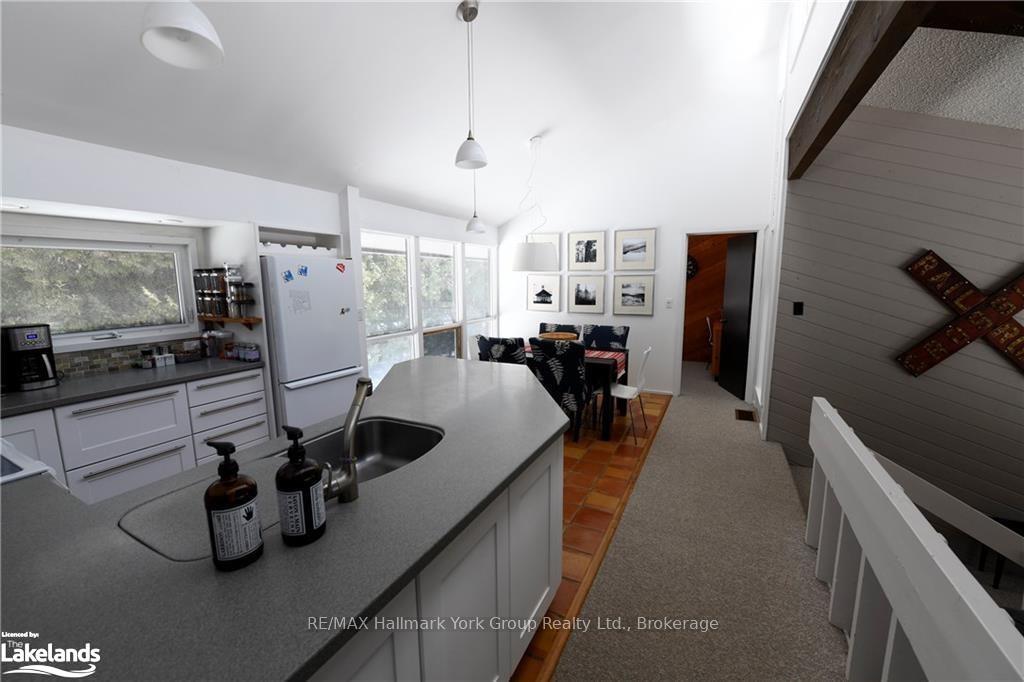 Photo 12 of 416861 10TH Line, Blue Mountains — HOMEH