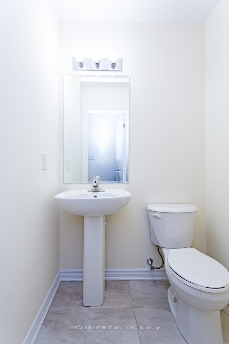 Photo 17 of 37 Jell Street, Guelph, Kortright East — HOMEH