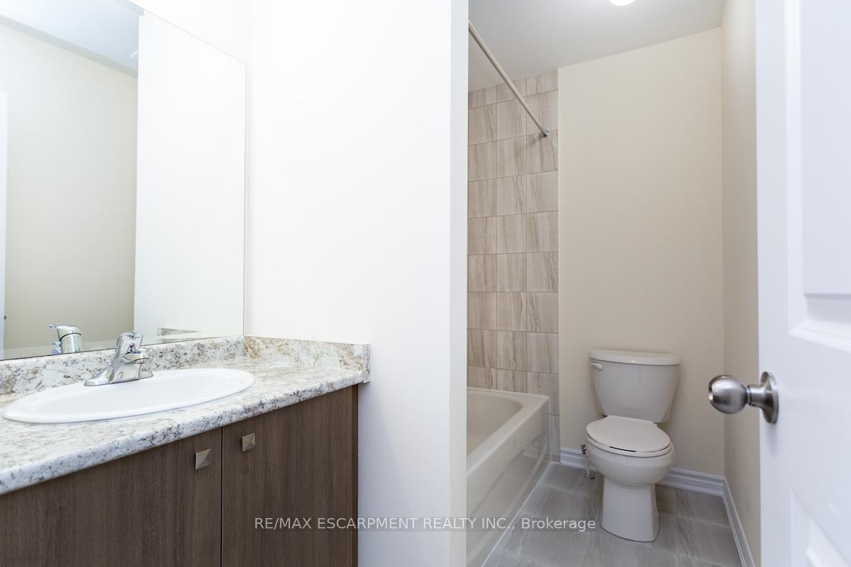 Photo 33 of 37 Jell Street, Guelph, Kortright East — HOMEH