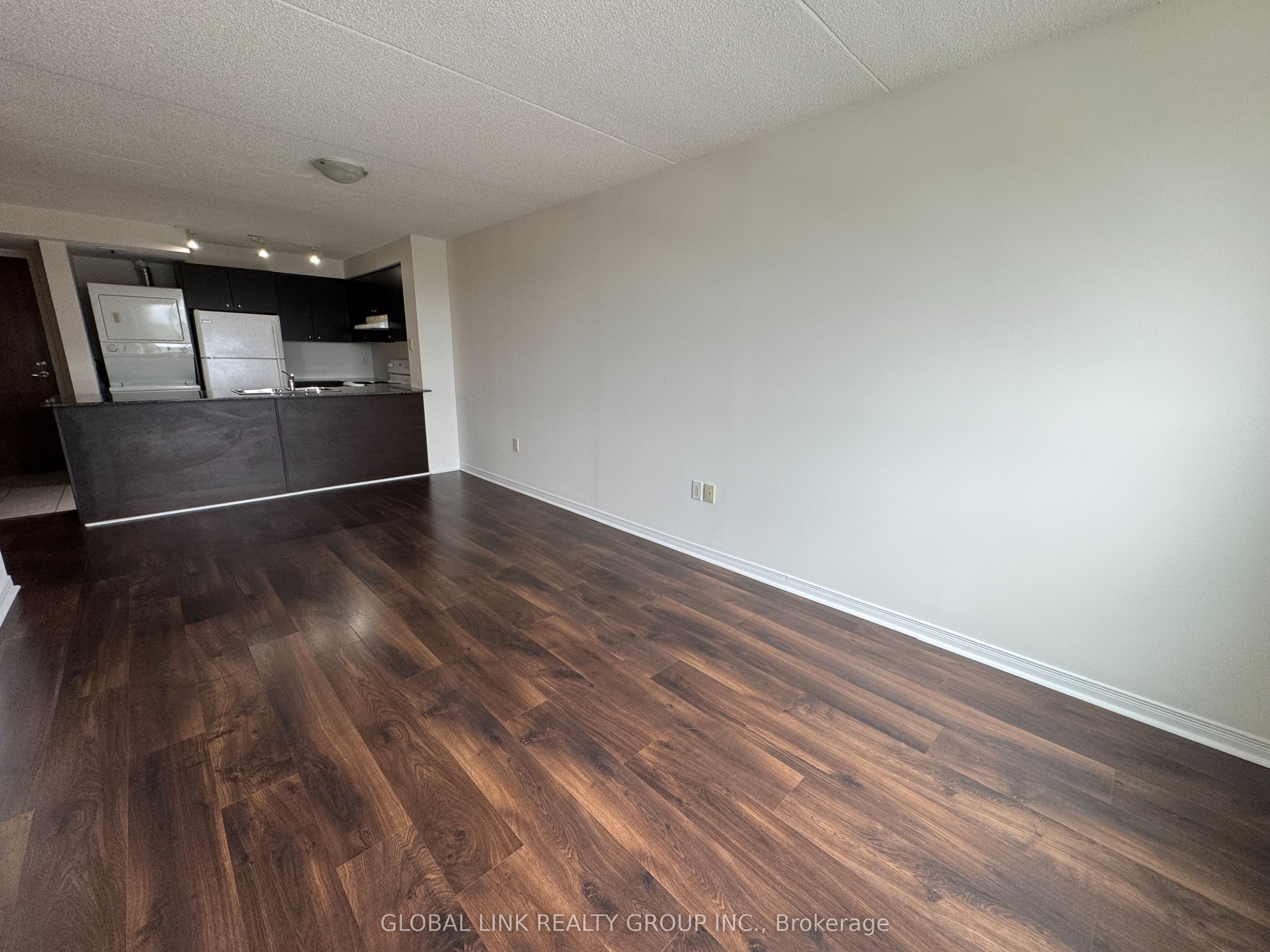 Photo of Unit 605, 4600 Steeles Ave E