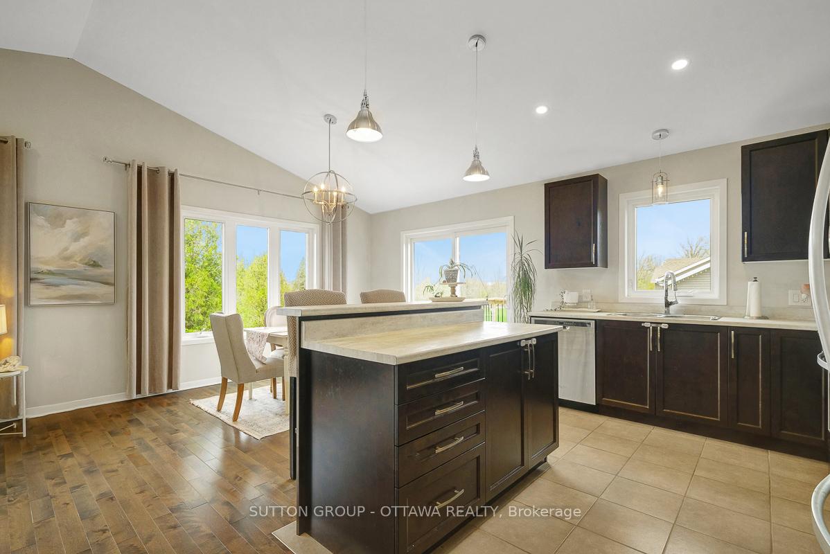 Photo 16 of 1191 7th Line Road, Beckwith, Beckwith Twp — HOMEH
