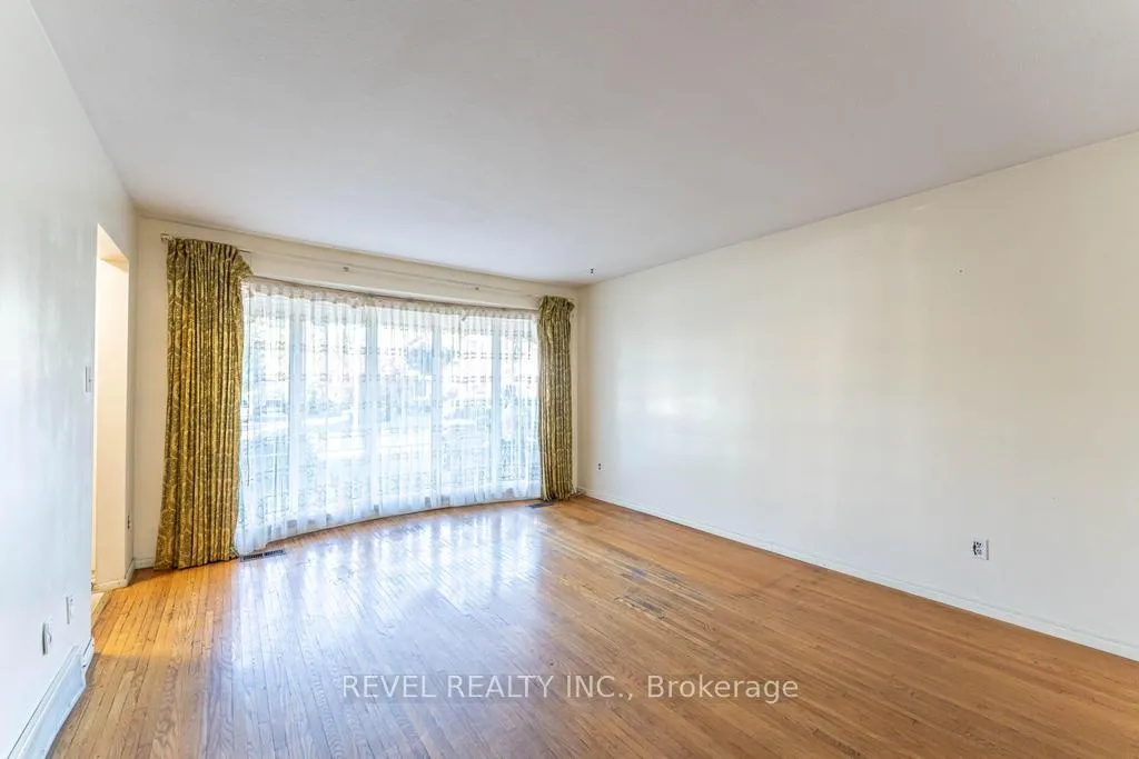 Photo 2 of 69 Buckingham Drive, Hamilton, Westcliffe — HOMEH