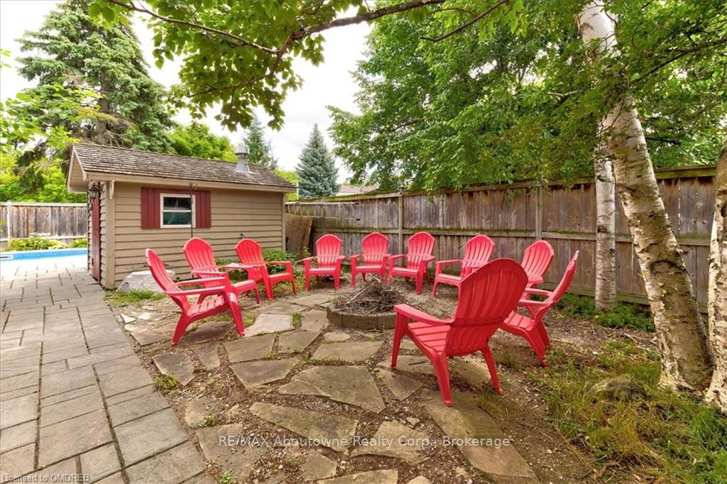 Photo 4 of 865 Anderson Avenue, Milton, Timberlea — HOMEH