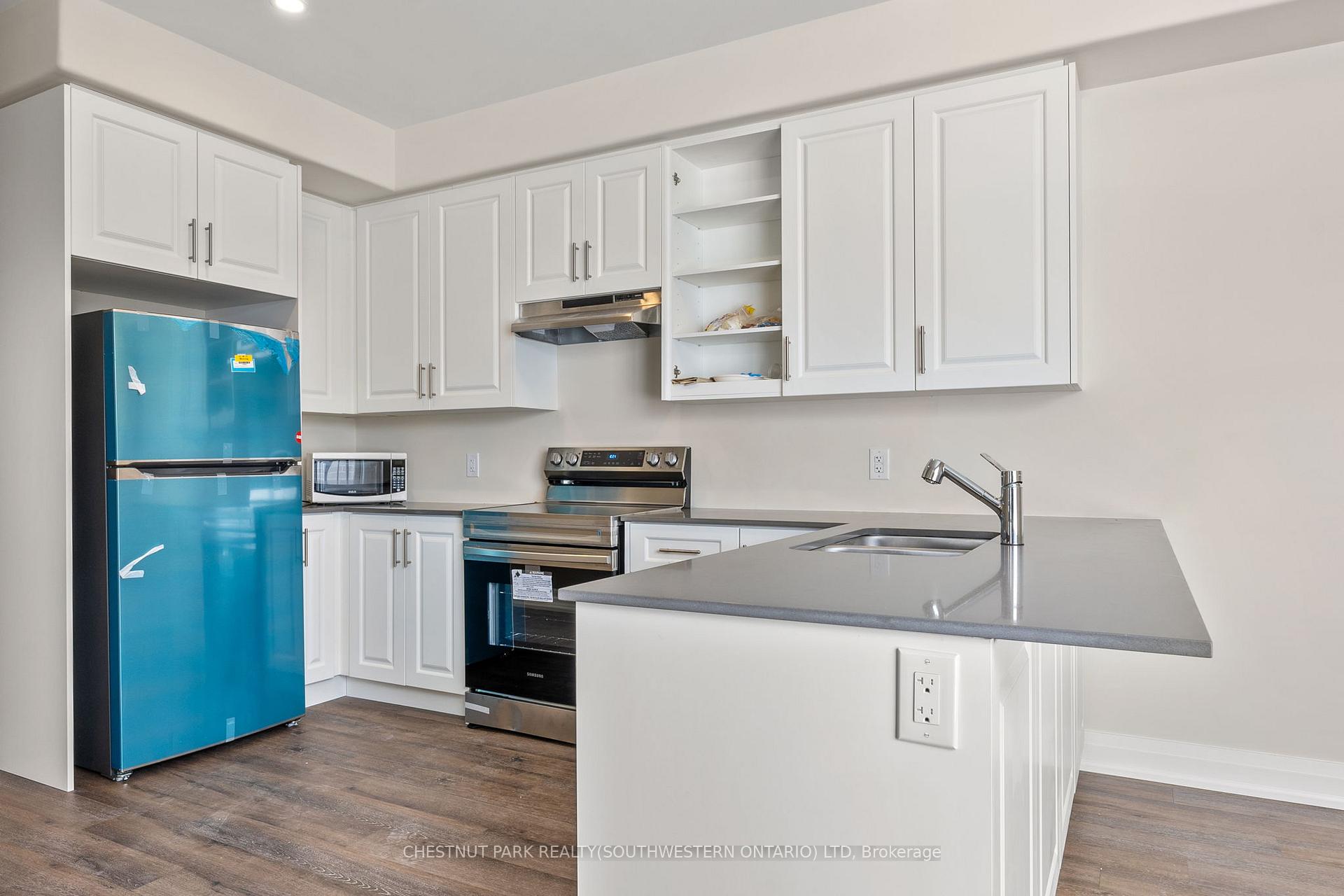 Photo 15 of 300 Noftall Gardens, Peterborough, Northcrest Ward 5 — HOMEH