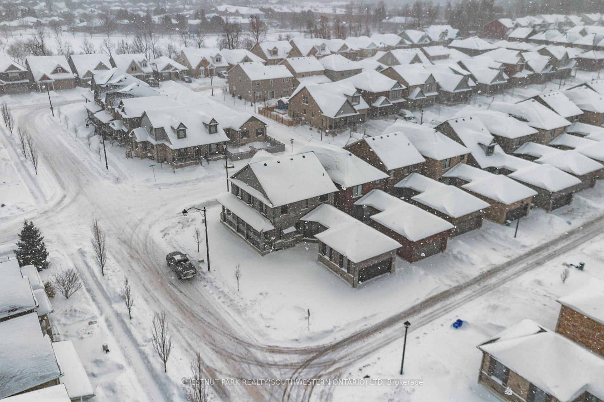 Photo 32 of 300 Noftall Gardens, Peterborough, Northcrest Ward 5 — HOMEH