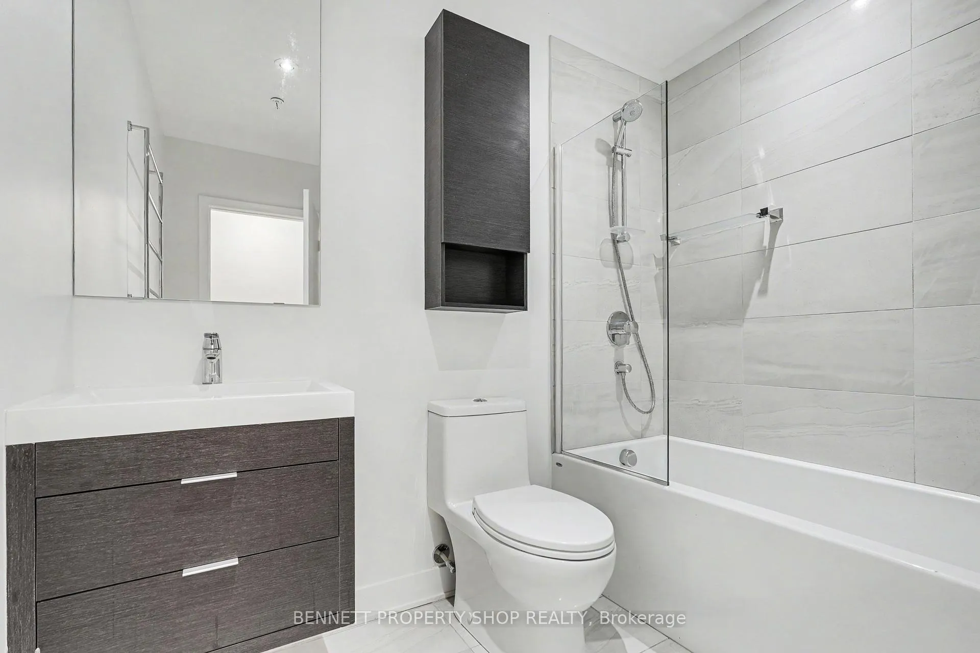 Photo 6 of Unit 1505, 20 Daly Avenue, Ottawa, Sandy Hill — HOMEH