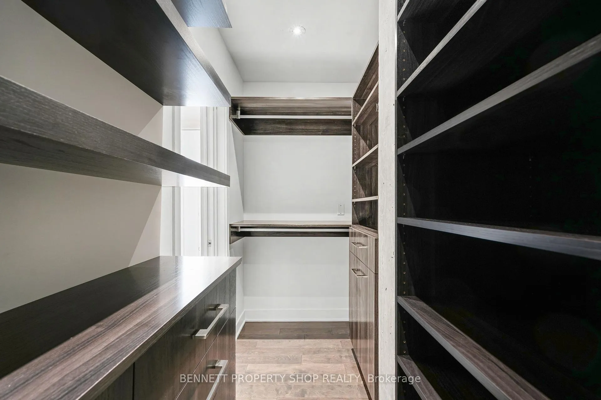 Photo 9 of Unit 1505, 20 Daly Avenue, Ottawa, Sandy Hill — HOMEH