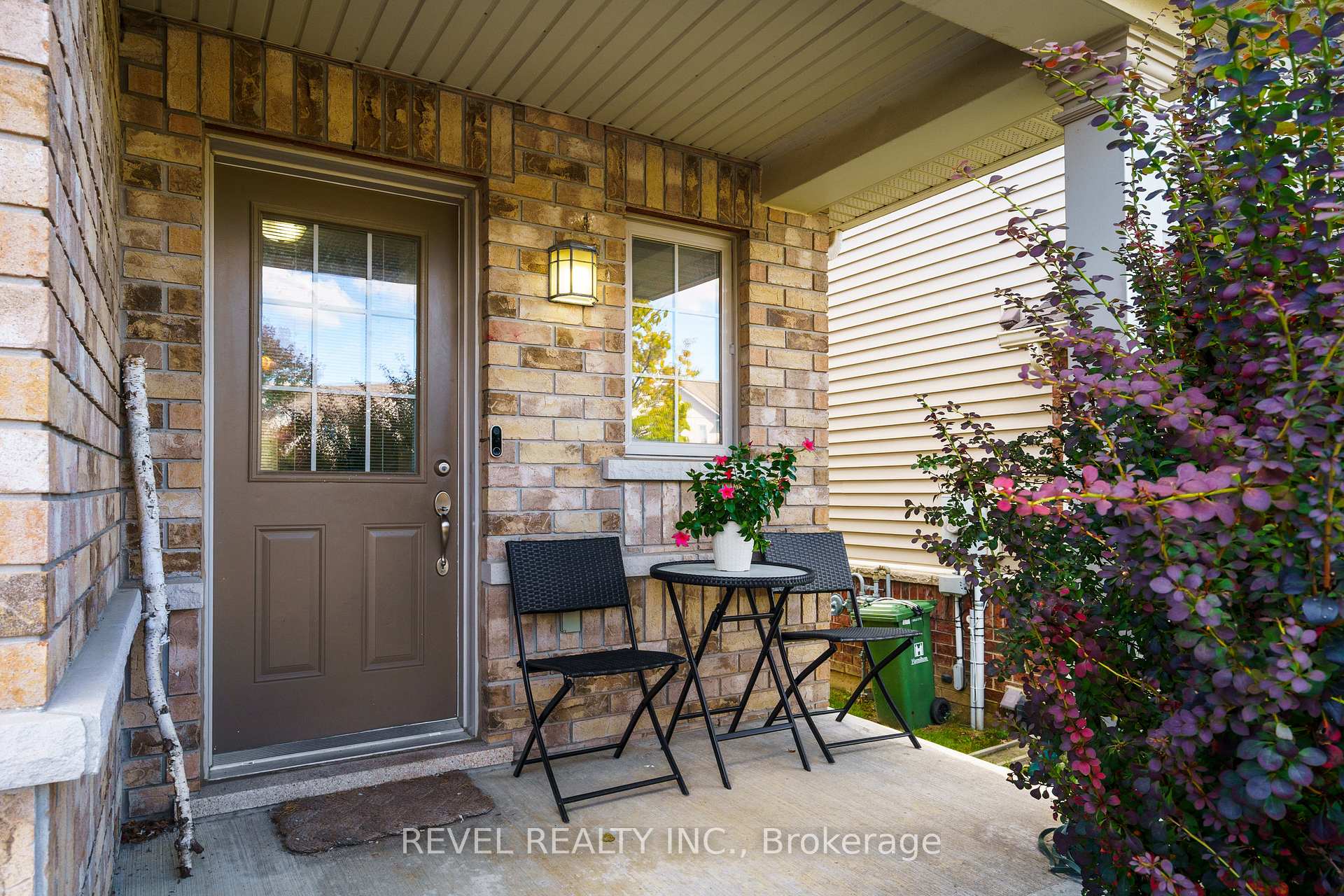 Photo 2 of Unit 35, 222 Fall Fair Way, Hamilton, Binbrook — HOMEH