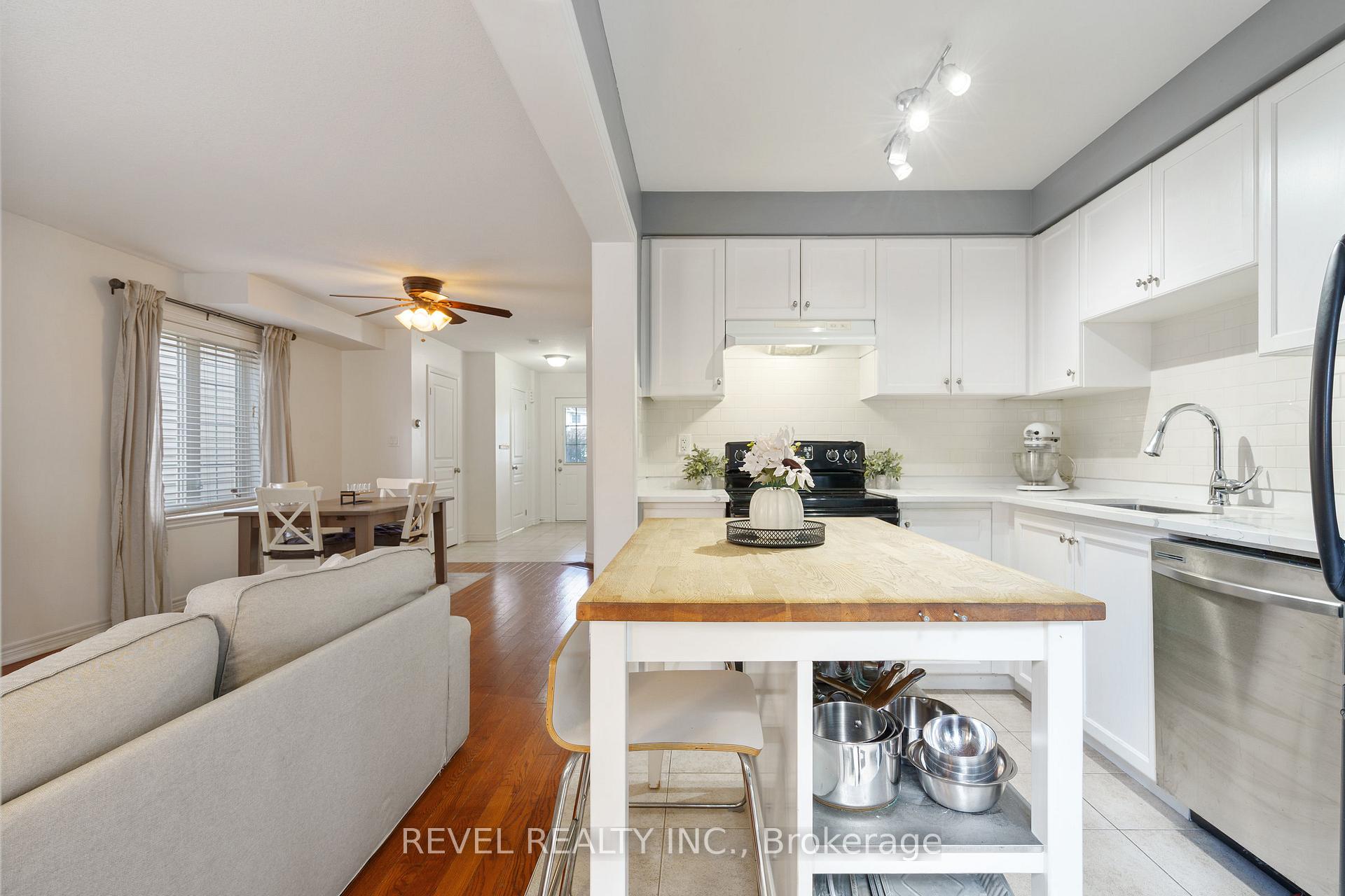 Photo 22 of Unit 35, 222 Fall Fair Way, Hamilton, Binbrook — HOMEH