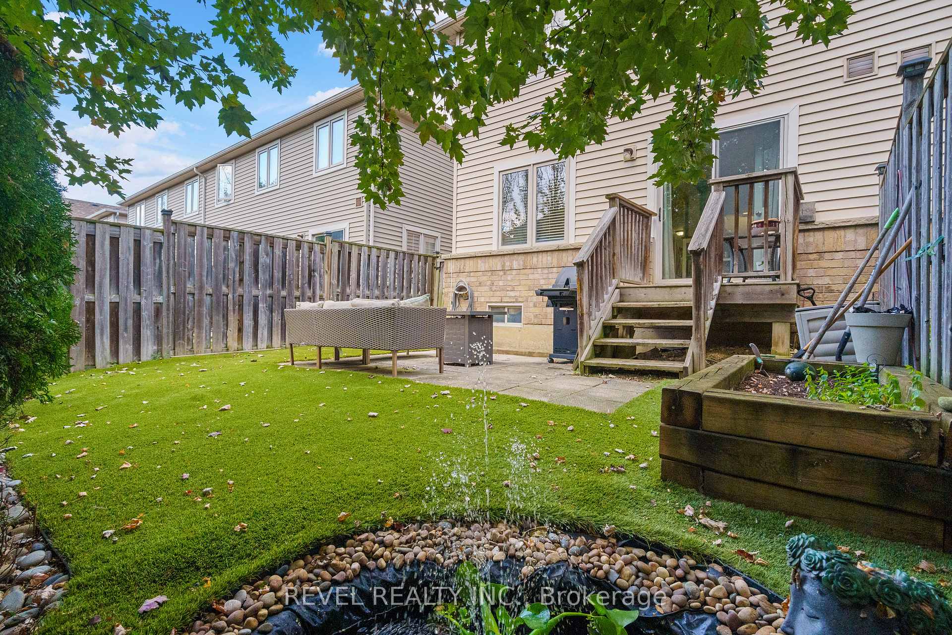 Photo 43 of Unit 35, 222 Fall Fair Way, Hamilton, Binbrook — HOMEH