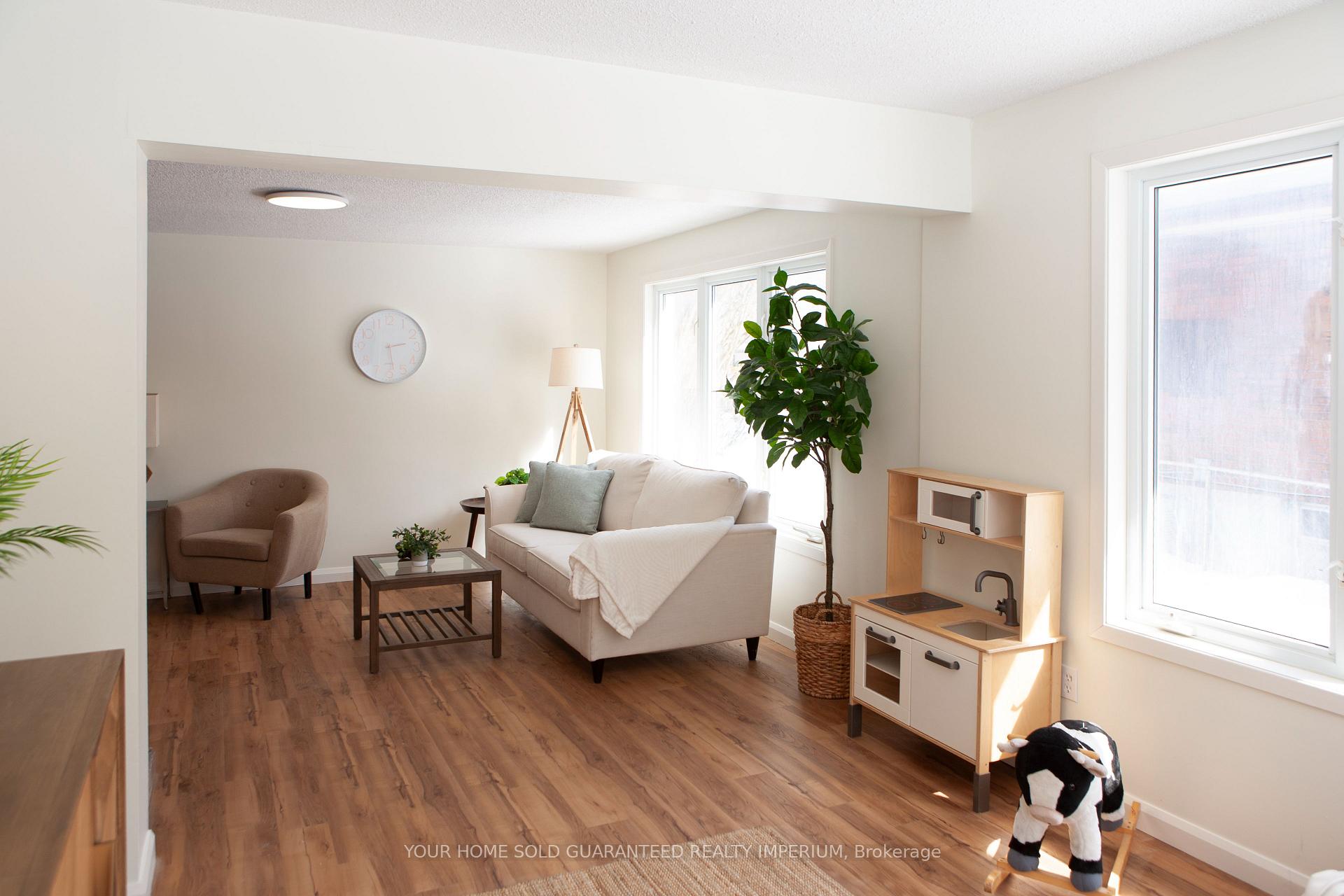 Photo 7 of 1333 Hilliard Street, Peterborough, Northcrest Ward 5 — HOMEH