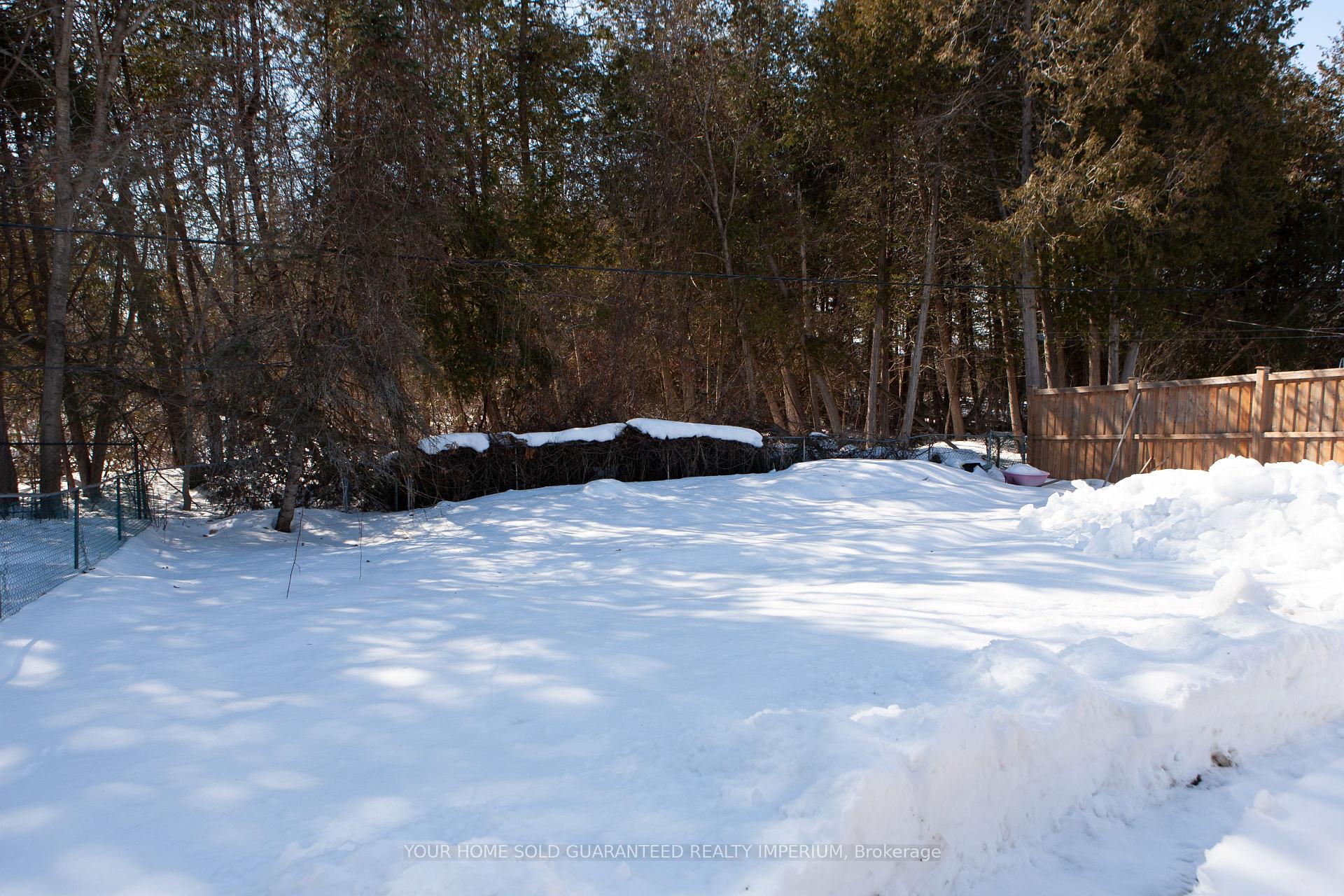Photo 17 of 1333 Hilliard Street, Peterborough, Northcrest Ward 5 — HOMEH