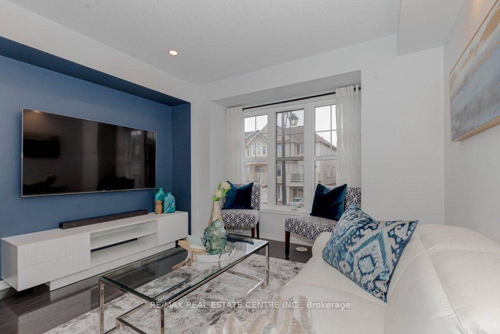 Photo 12 of 629 Attenborough Terrace, Milton, Willmott — HOMEH