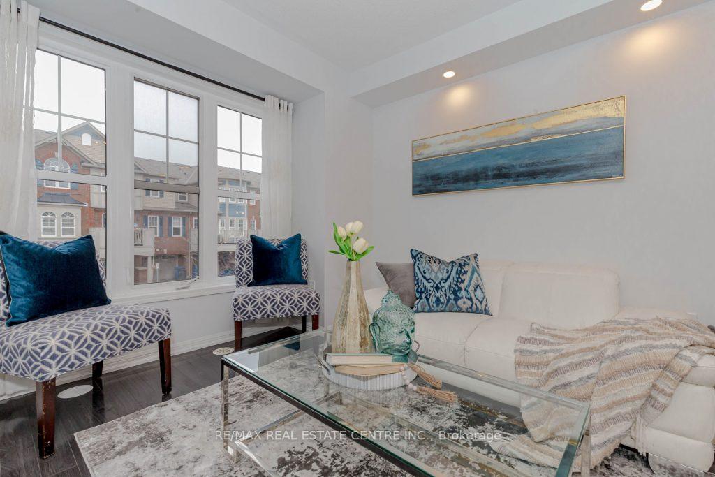 Photo 14 of 629 Attenborough Terrace, Milton, Willmott — HOMEH