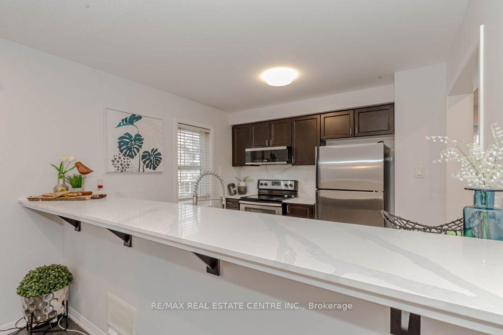 Photo 16 of 629 Attenborough Terrace, Milton, Willmott — HOMEH