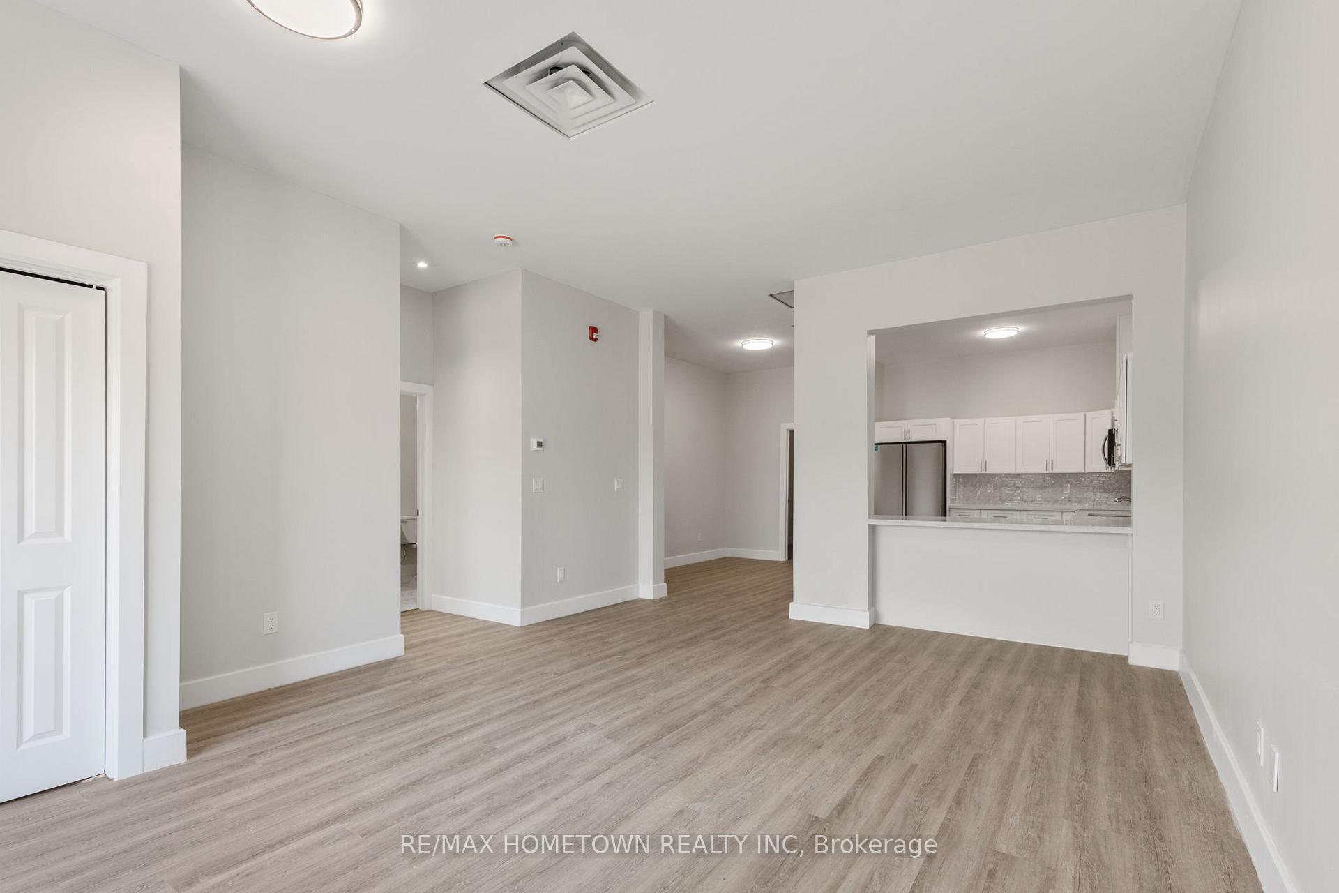 Photo 3 of Unit 8, 7829 Kent Boulevard, Brockville — HOMEH