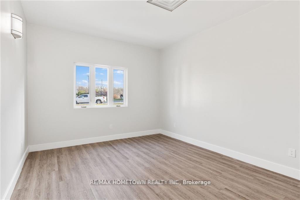 Photo 9 of Unit 8, 7829 Kent Boulevard, Brockville — HOMEH