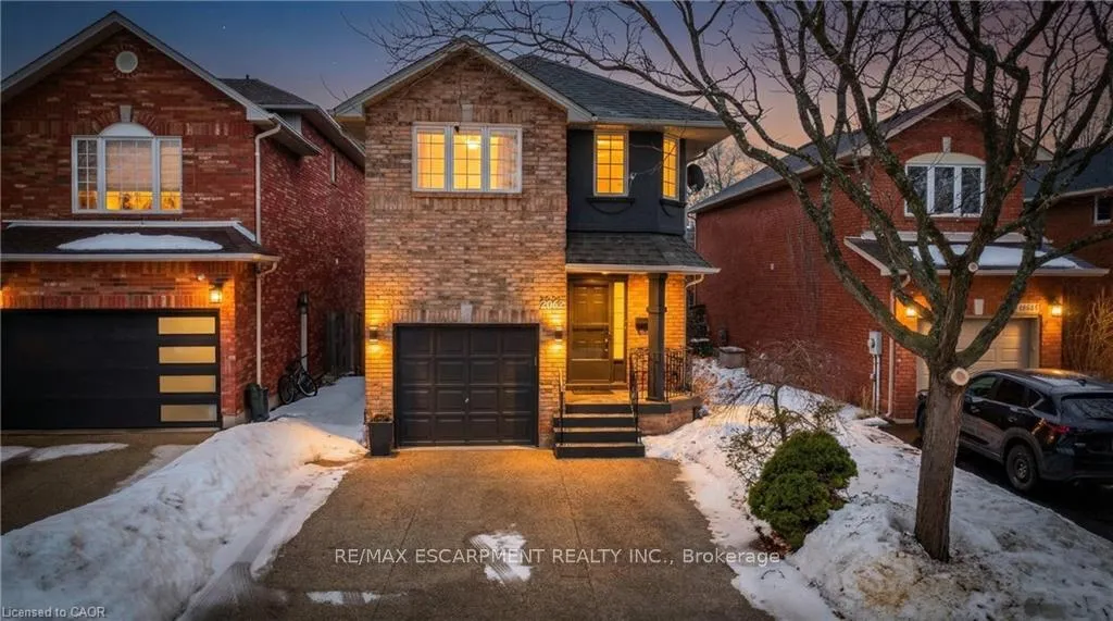 Photo 1 of 2062 Westmount Drive, Oakville, Westmount — HOMEH